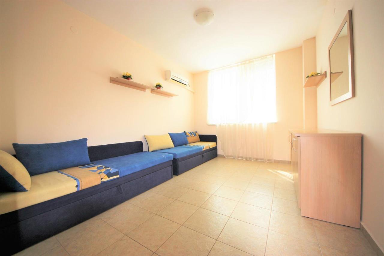 Menada Apartments In Karolina 써니비치 외부 사진
