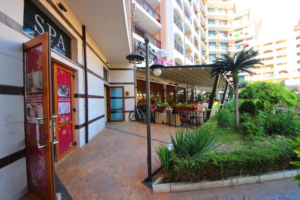 Menada Apartments In Karolina 써니비치 외부 사진